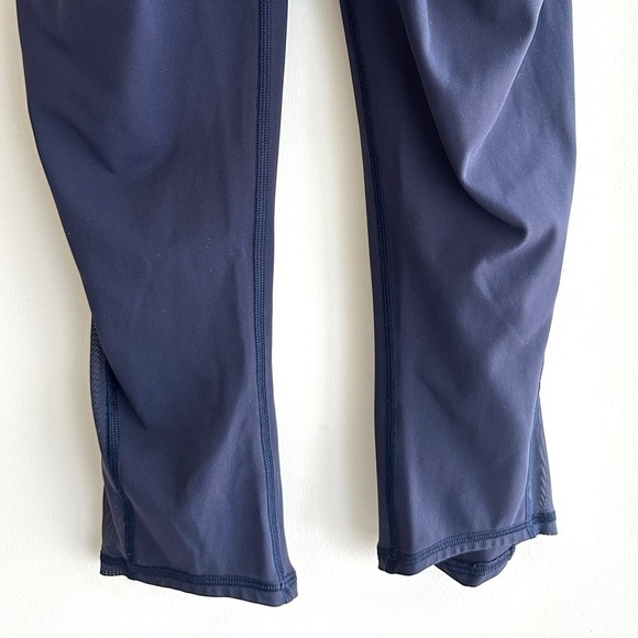 Lululemon Revitalize Crop Leggings, Blue, Cropped Leggings, Size 4 - Picture 15 of 16